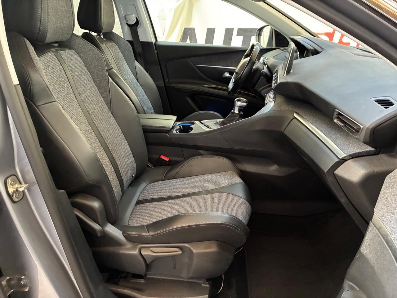 Peugeot 3008 PureTech Turbo 130 S&S Allure