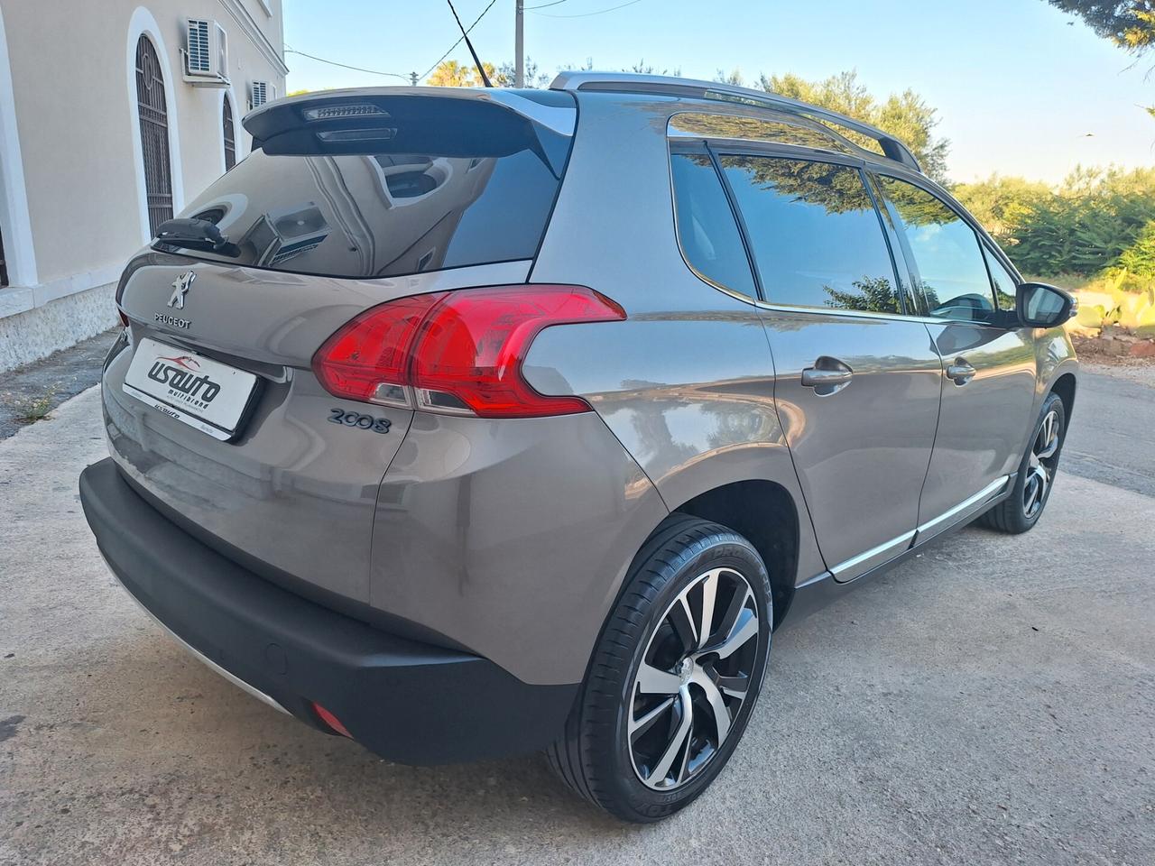 Peugeot 2008 1.6 HDi "Allure" 2016 NAVI PELLE