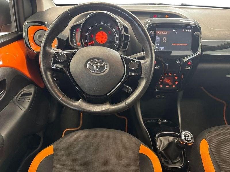 Toyota Aygo 1.0 VVT-i x-wave orange