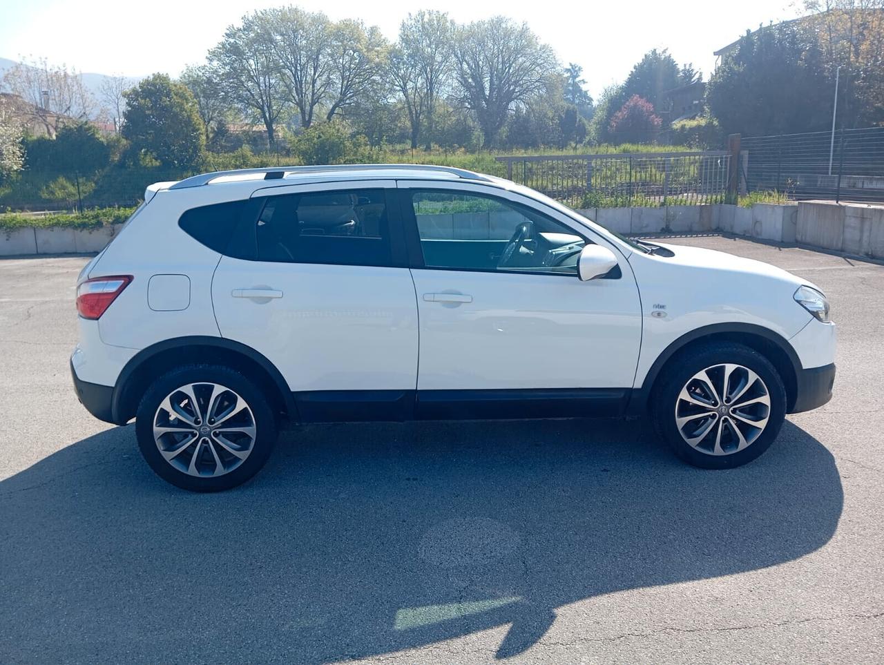 Nissan Qashqai 1.5 dCi DPF Tekna