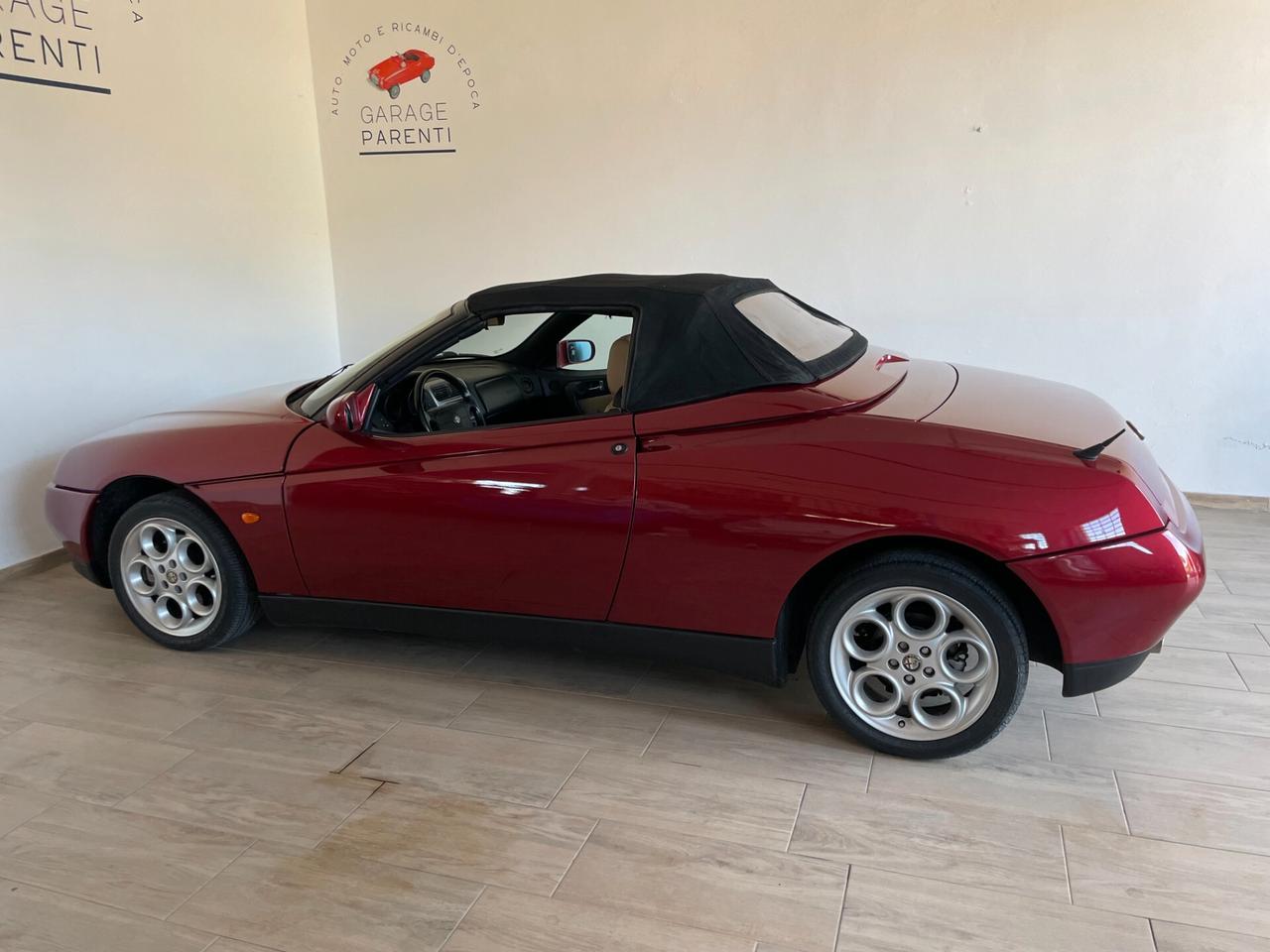 Alfa Romeo GTV Spider 2.0i 16V Twin Spark cat L