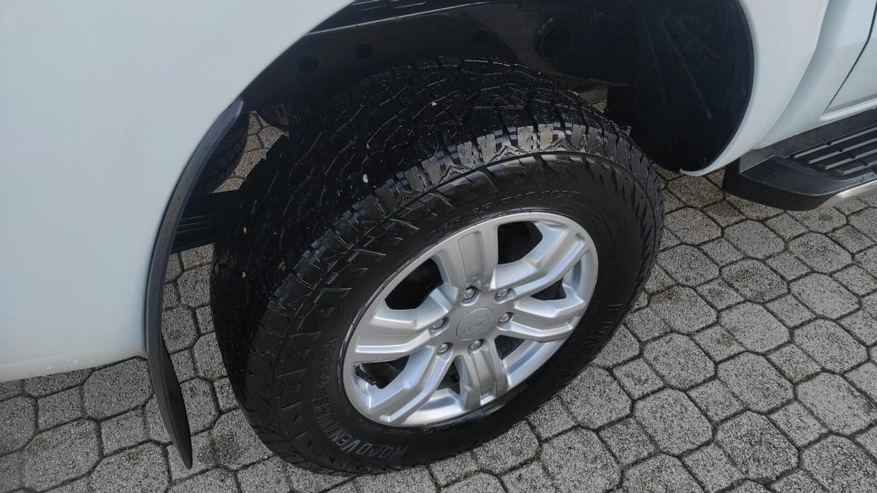FORD RANGER 2.0 AUTOMATICA 213 CV DC Limited GANCIO TRAINO