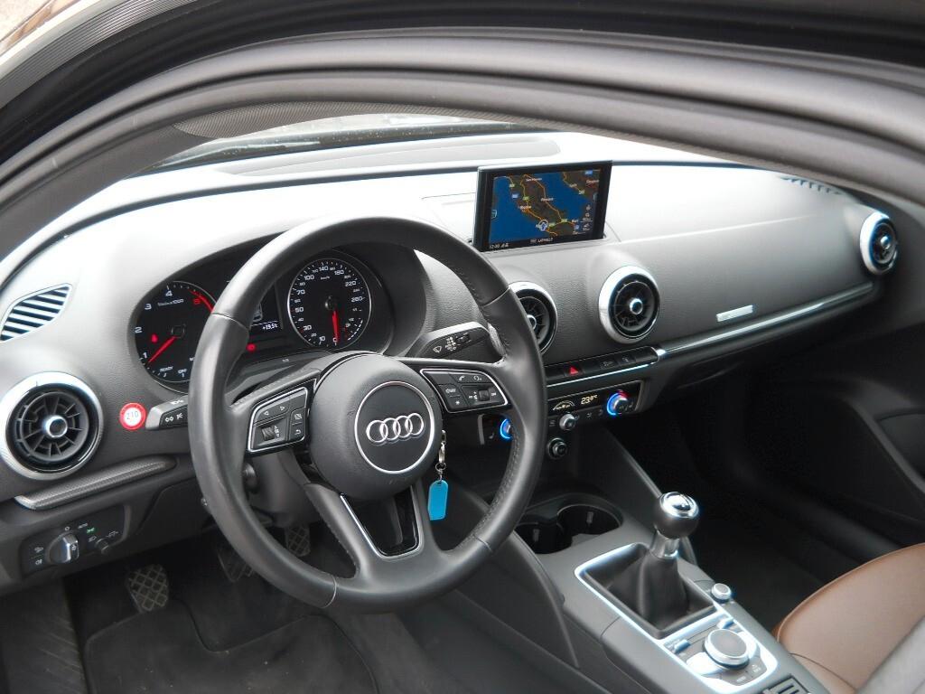 Audi A3 SPB 1.6 TDI 116 CV Design