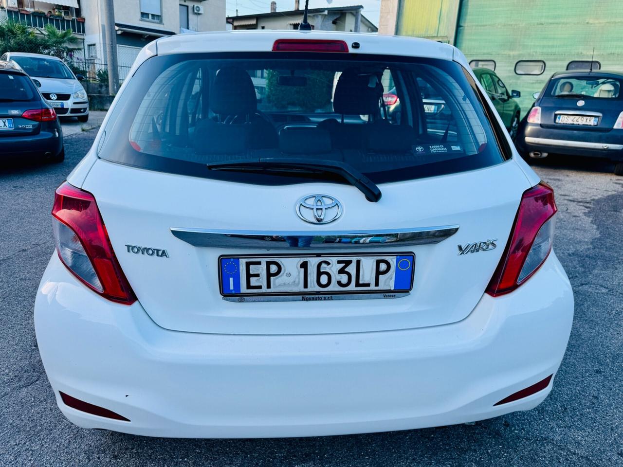 Toyota Yaris 1.0 5 porte Lounge OK NEOPATENTATI