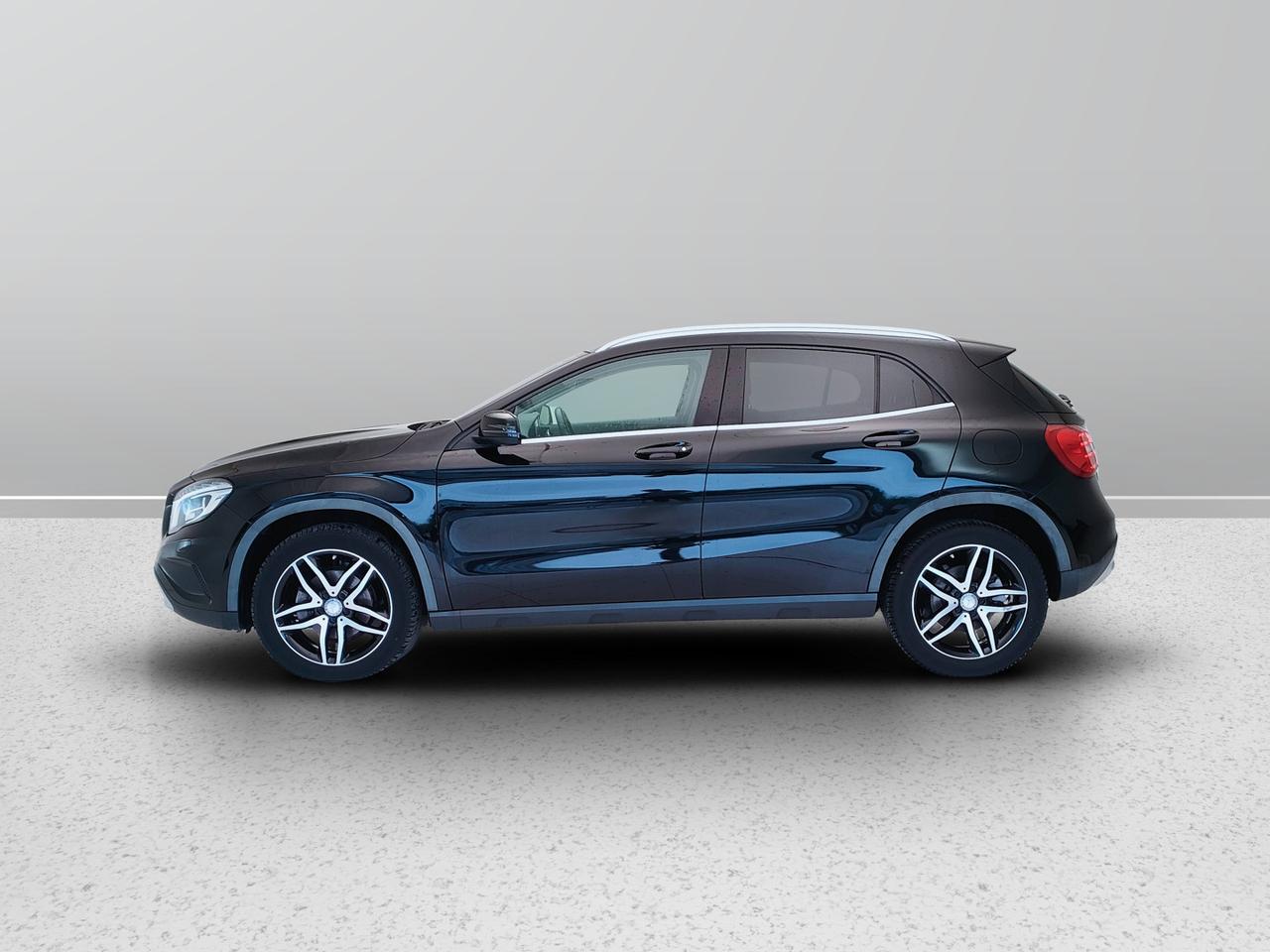 Mercedes-Benz GLA-X156 2014 - GLA 200 d (cdi) Enduro 4matic auto