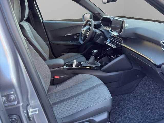 Peugeot 2008 PureTech 100 S&S Allure