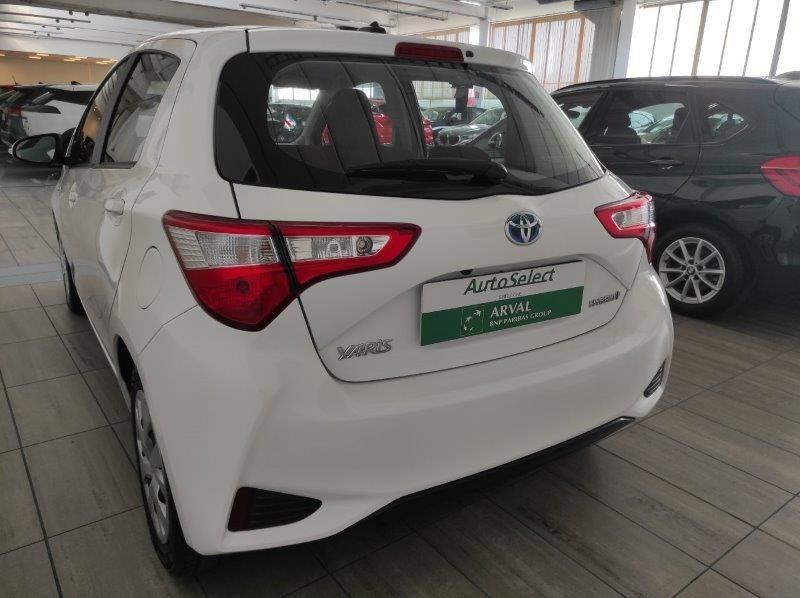 TOYOTA Yaris 3ª serie - Yaris 1.5 Hybrid 5 porte Business