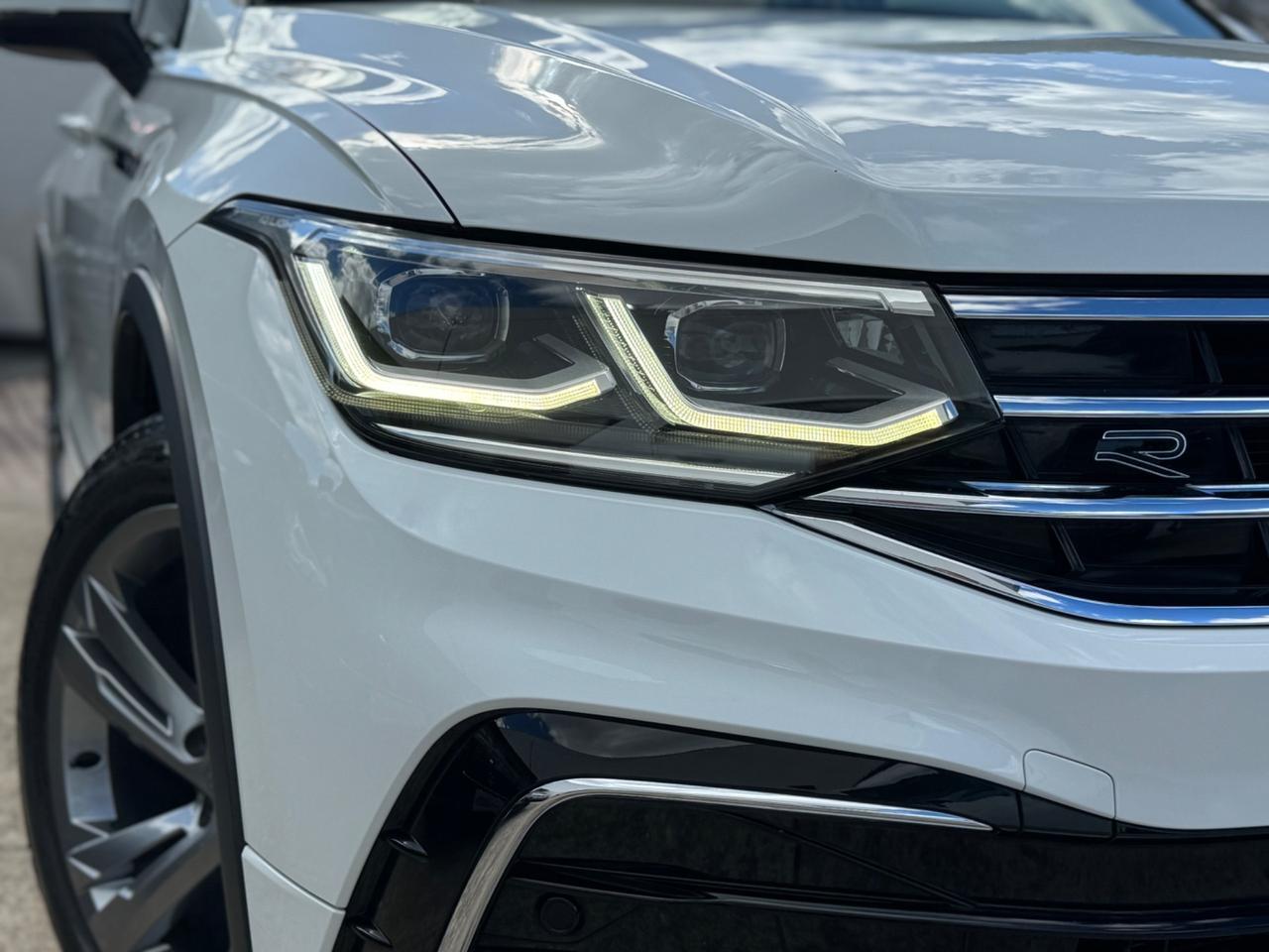 Volkswagen Tiguan 2.0 TDI 150 CV SCR DSG 4MOTION R-Line