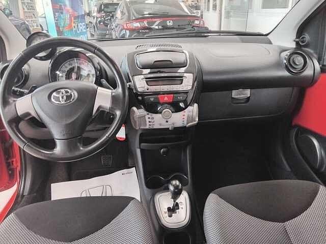 Toyota Aygo 1.0 12V VVT-i 5 porte Lounge Connect MMT