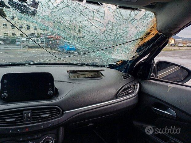 Fiat Tipo S.W 1.6 Mjt DCT Incidentata 2020