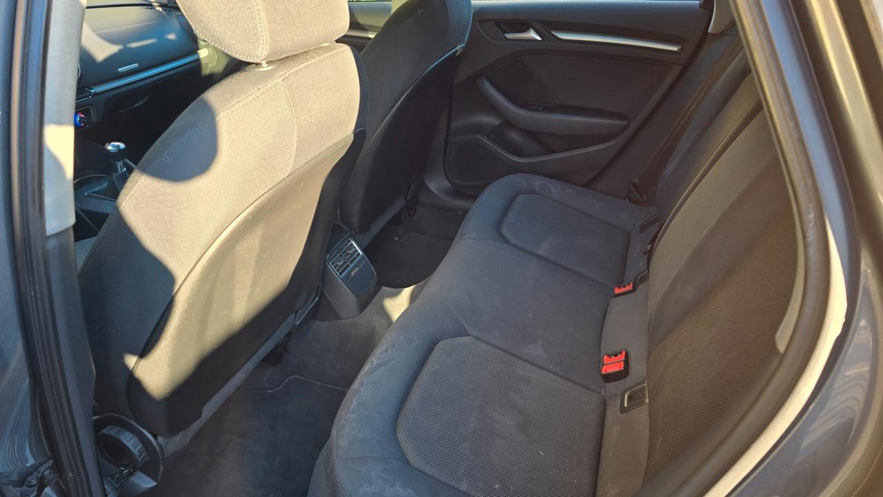 Audi A3 SPB 1.6 TDI 116 CV Business