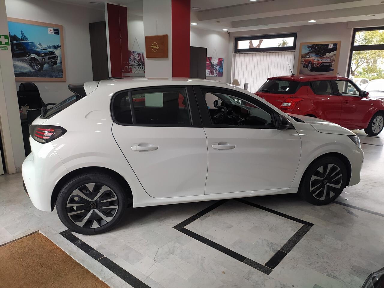 Peugeot 208 PureTech 100 1.2 Stop&Start 5 porte Allure