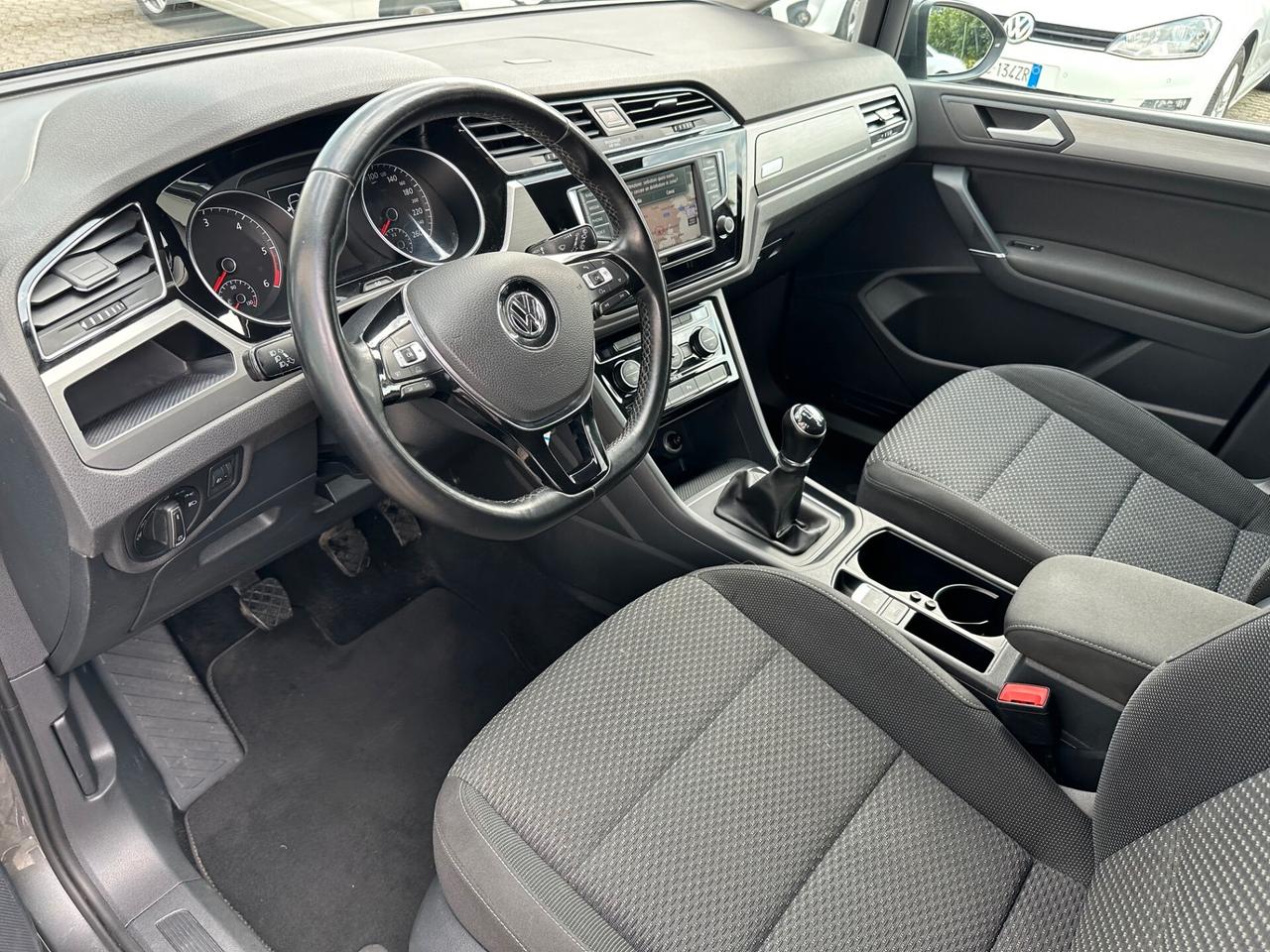 Volkswagen Touran 1.6 TDI Business BlueMotion Technology