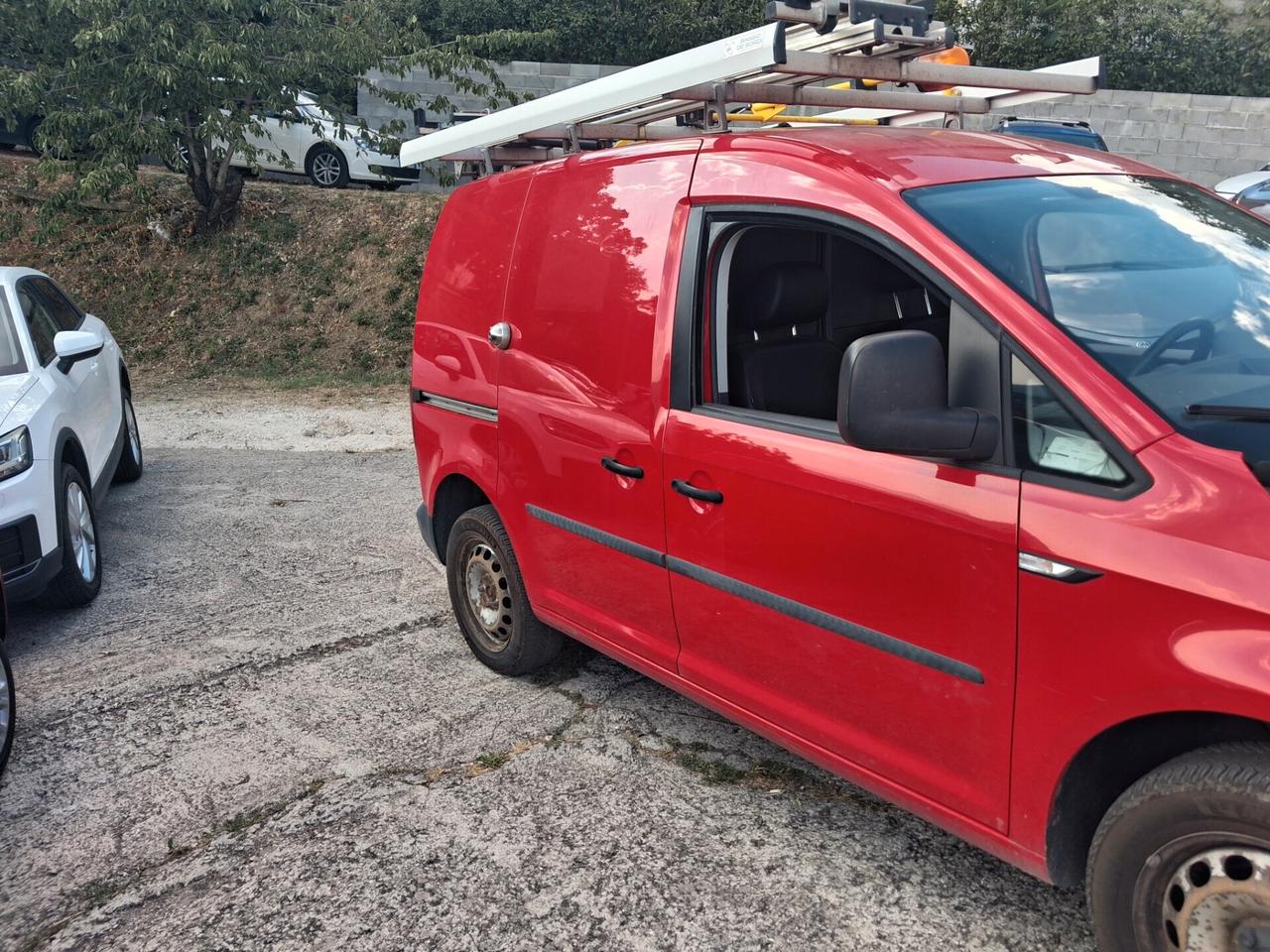 Volkswagen Caddy 2.0 TDI 122 CV 4x4 VENDUTO