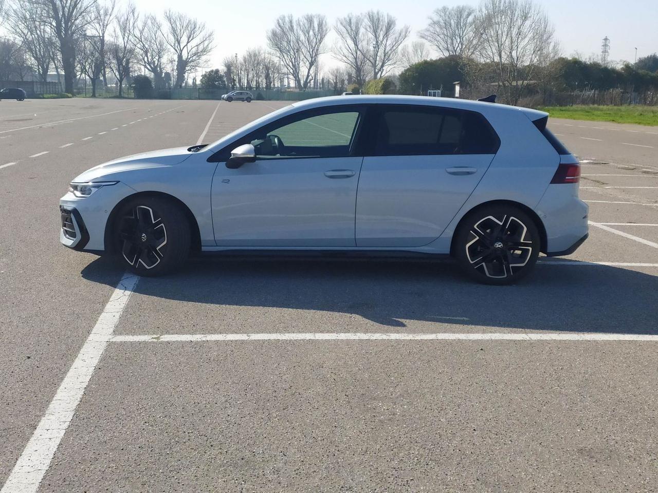 Volkswagen Golf R Line Plus 1.5 150CV eTSI M #9781