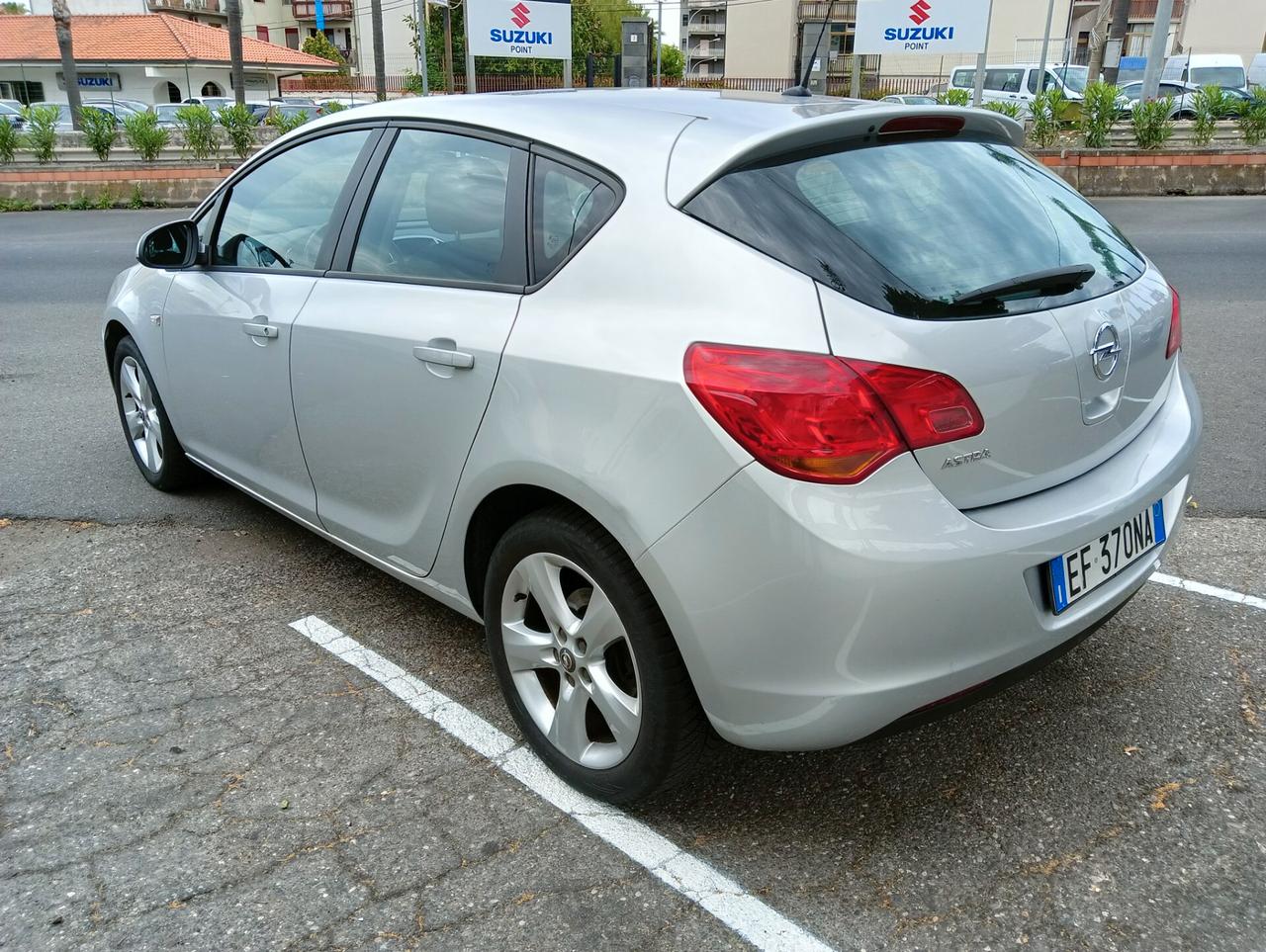 Opel Astra 1.4 100CV 5 porte Elective
