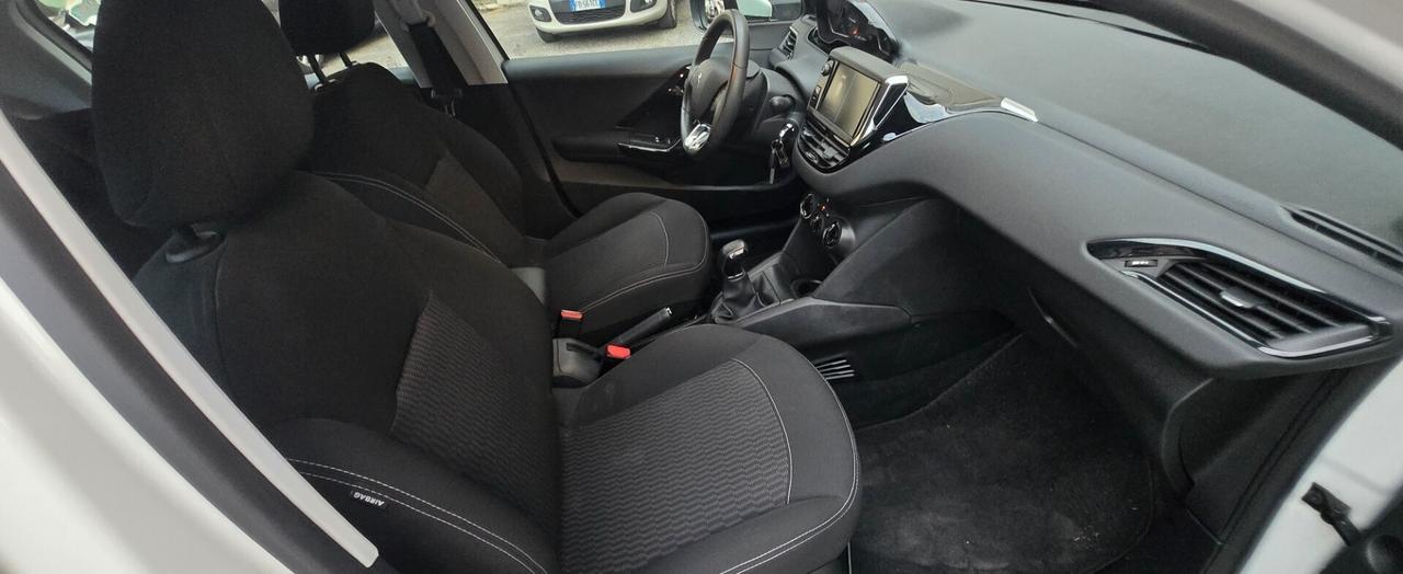 Peugeot 208 PureTech 82 5p. GPL Active