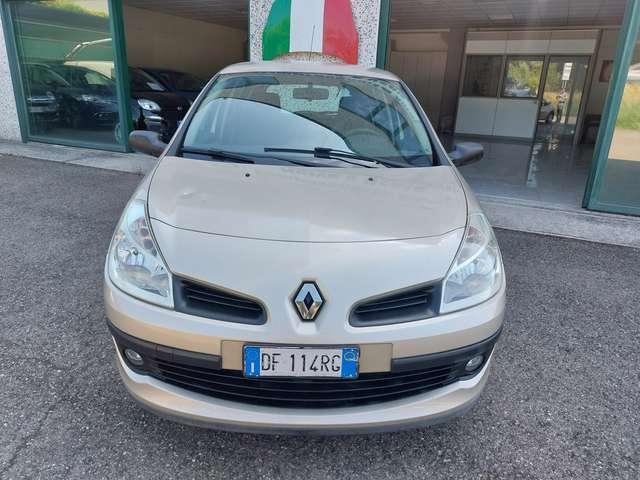 Renault Clio Clio III 2005 5p 1.2 16v Dynamique