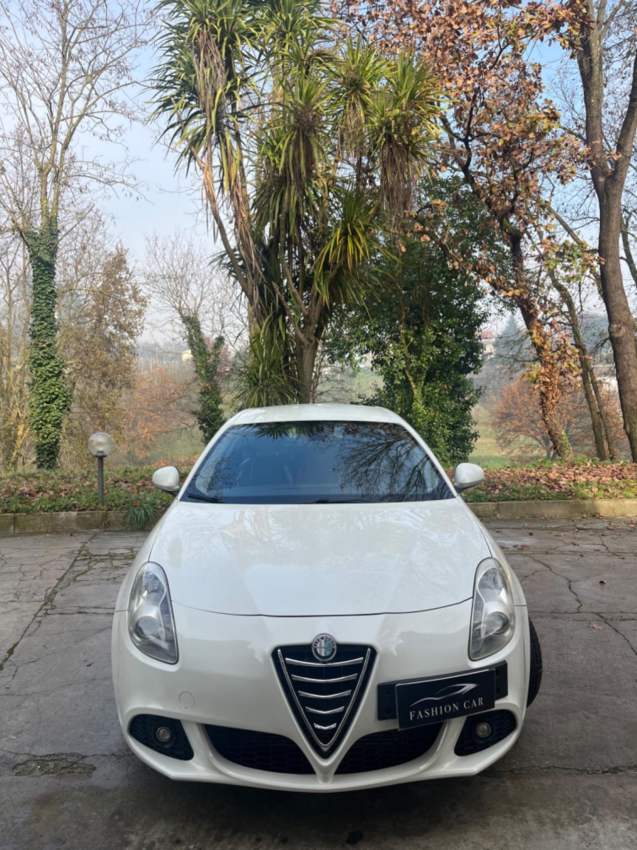 Alfa Romeo Giulietta 1.6 JTDm-2 105 CV Exclusive