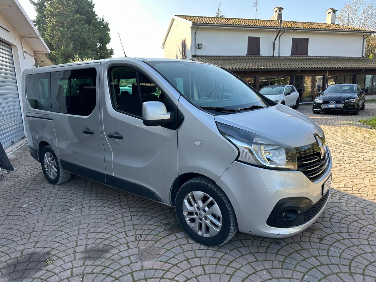 Renault Trafic T29 1.6 dCi 145CV 9 POSTI IVA ESPOSTA BELLISSIMO PERMUTABILE