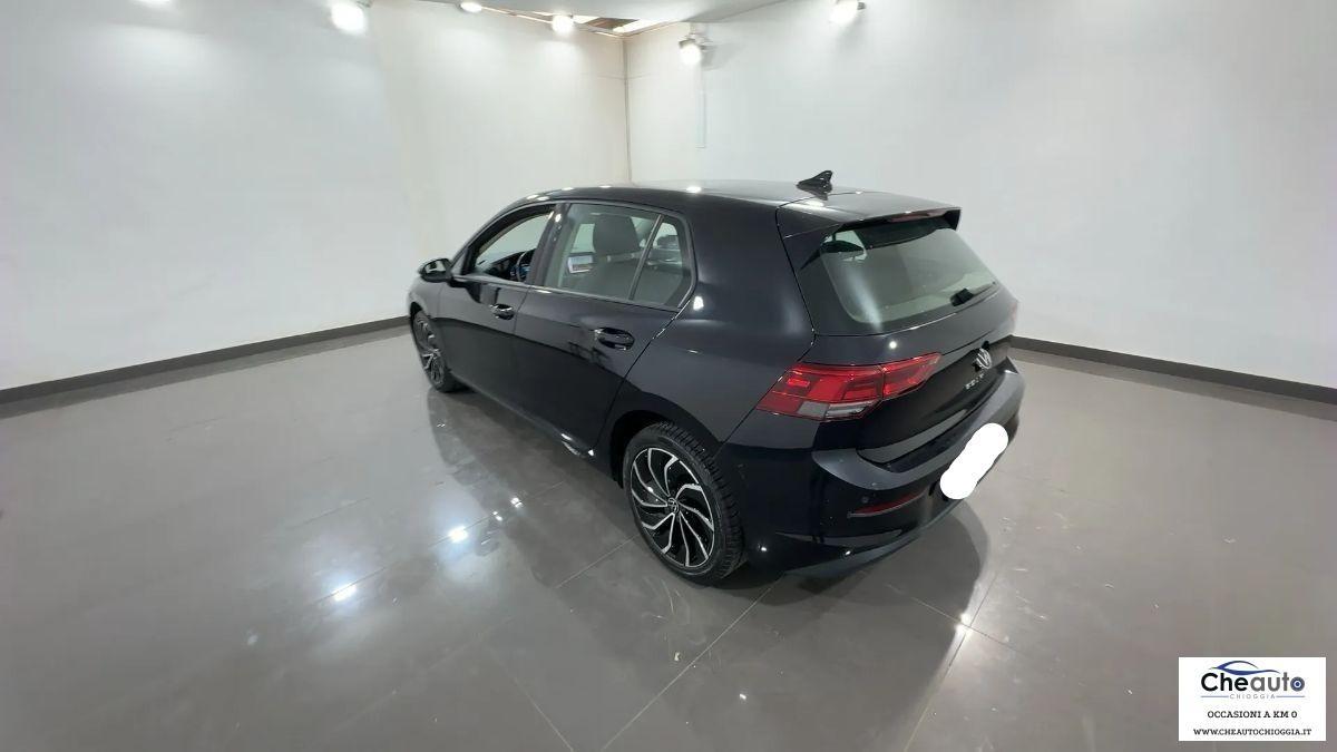 VOLKSWAGEN - Golf - 1.0 TSI EVO Life