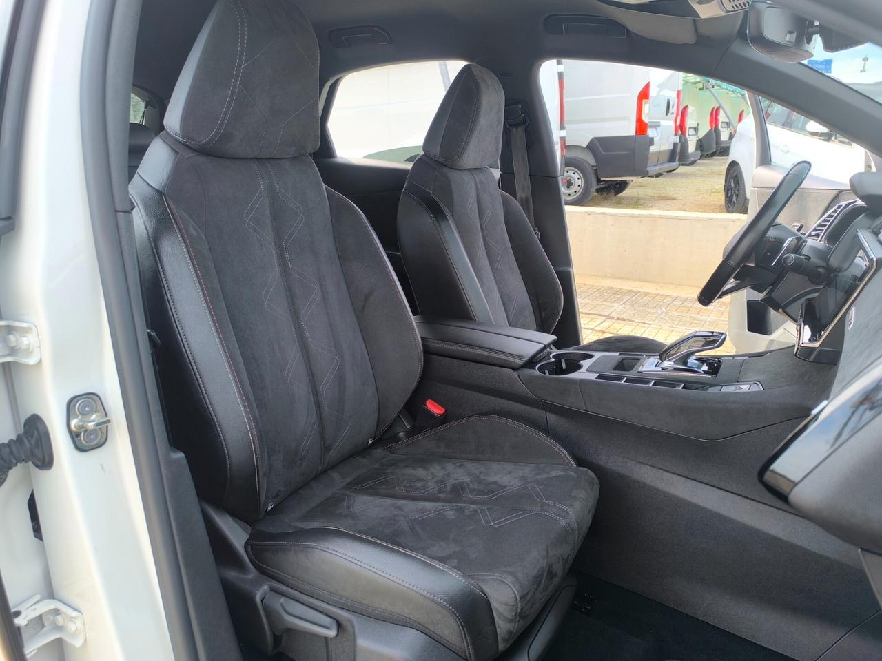 Ds 7 Crossback BlueHDi 130 aut. Performance Line+