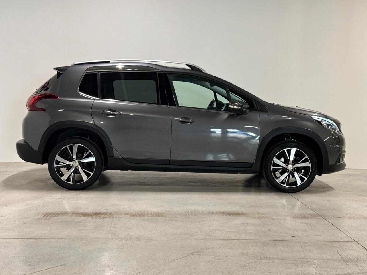 Peugeot 2008 PureTech Turbo 110 S&S Allure