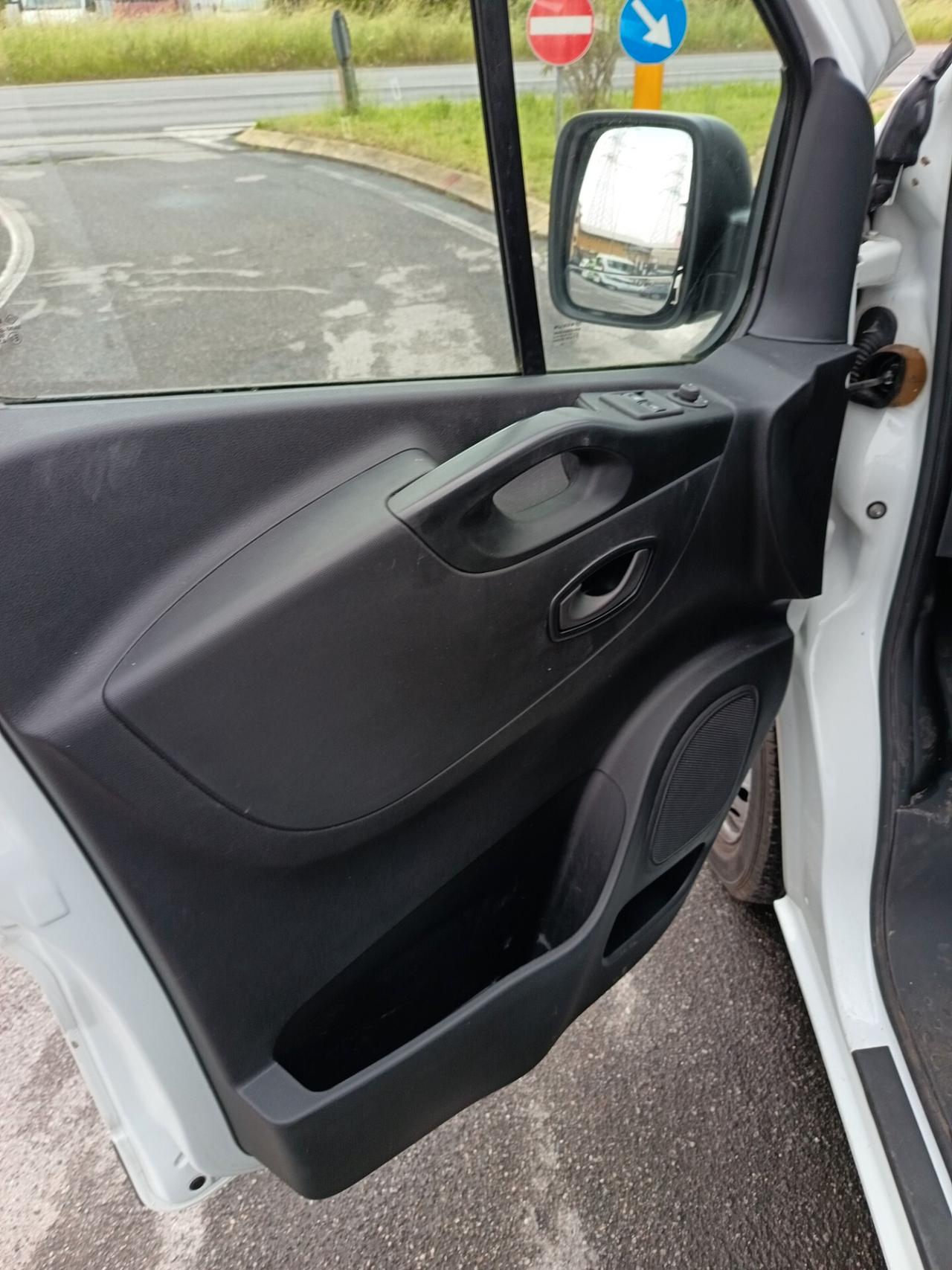 Renault Trafic T27 1.6 dCi 120CV PC-TN Furgone