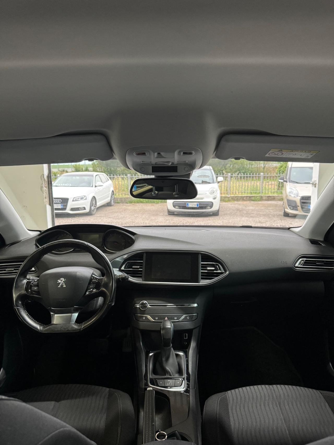 Peugeot 308 BlueHDi 150 S&S EAT6 Business