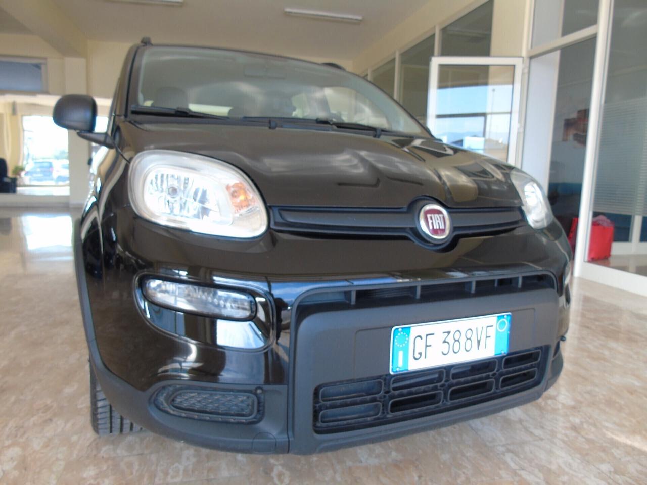 New Fiat Panda Hybrid City Cross (SCONTO ECOBONUS)