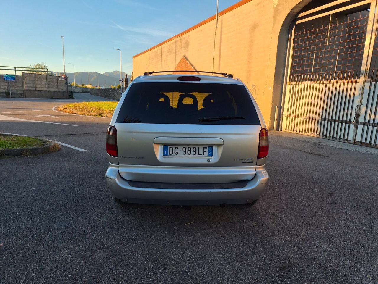 Chrysler Voyager 2.8 CRD gancio traino