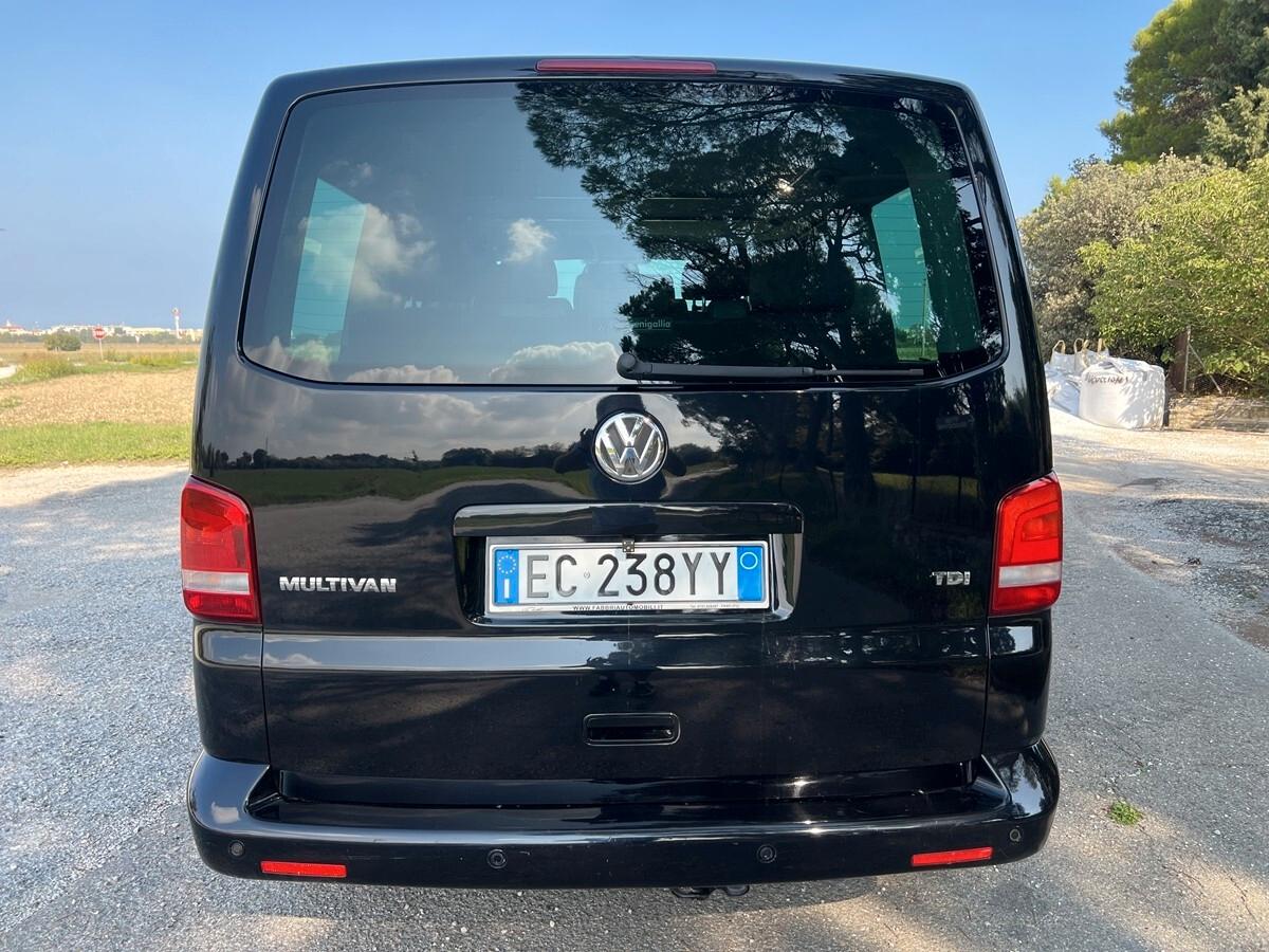 Volkswagen Multivan 2.0 TDI 140CV Comfortline