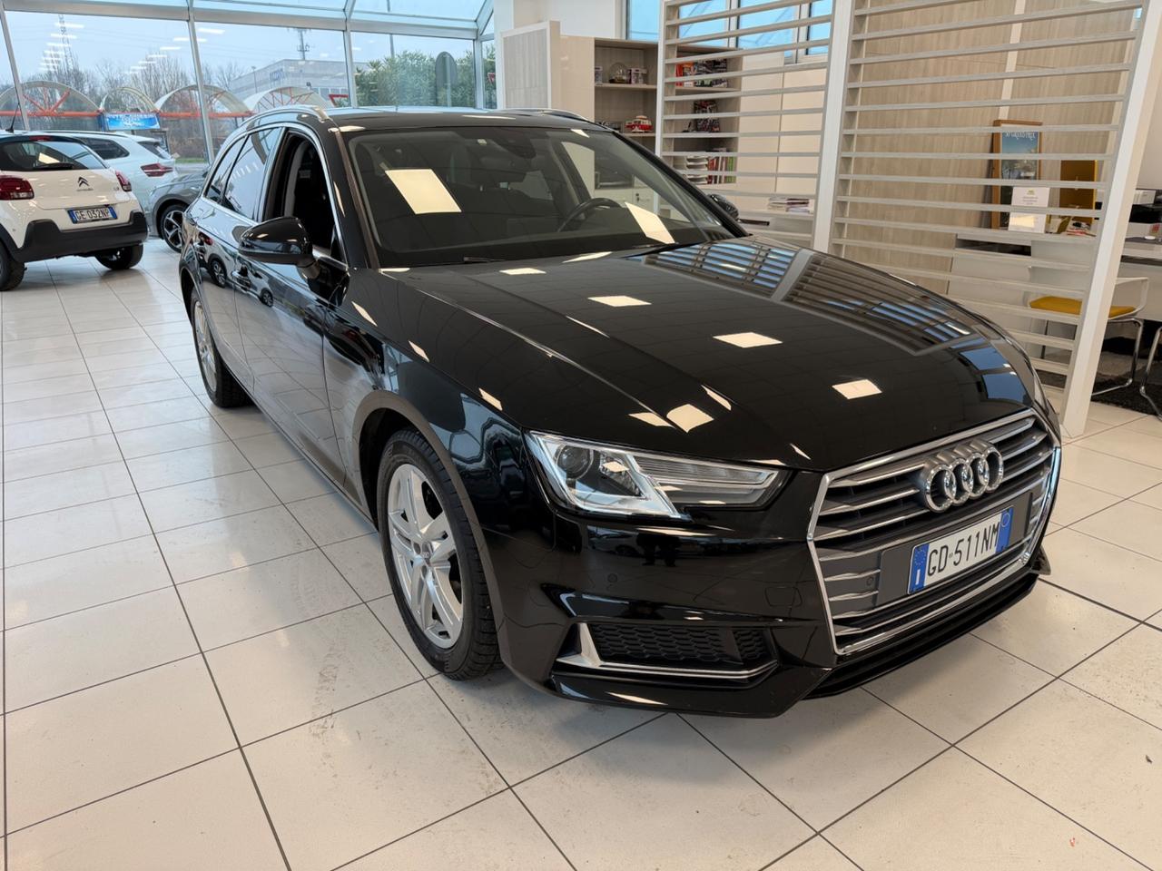 Audi A4 Avant 40 g-tron S tronic Business Sport