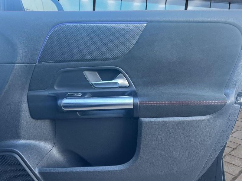 Mercedes-Benz GLA GLA 200 d Automatic Premium