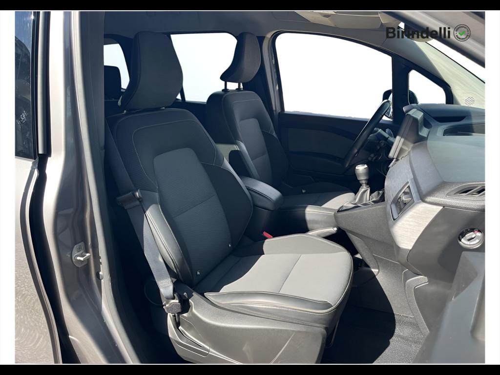 RENAULT Kangoo 4ª serie - Kangoo 1.5 Blue dCi 95 CV Equilibre