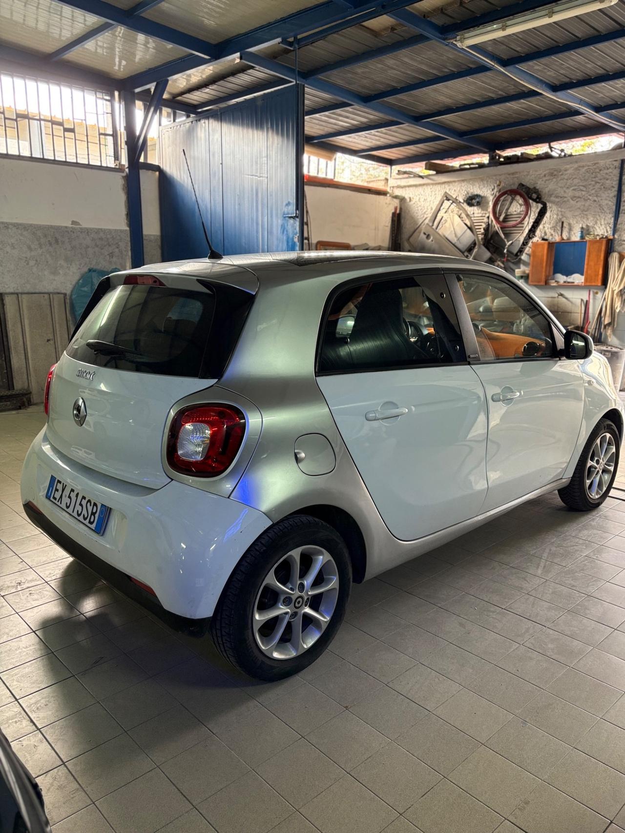 Smart ForFour 70 1.0 Passion