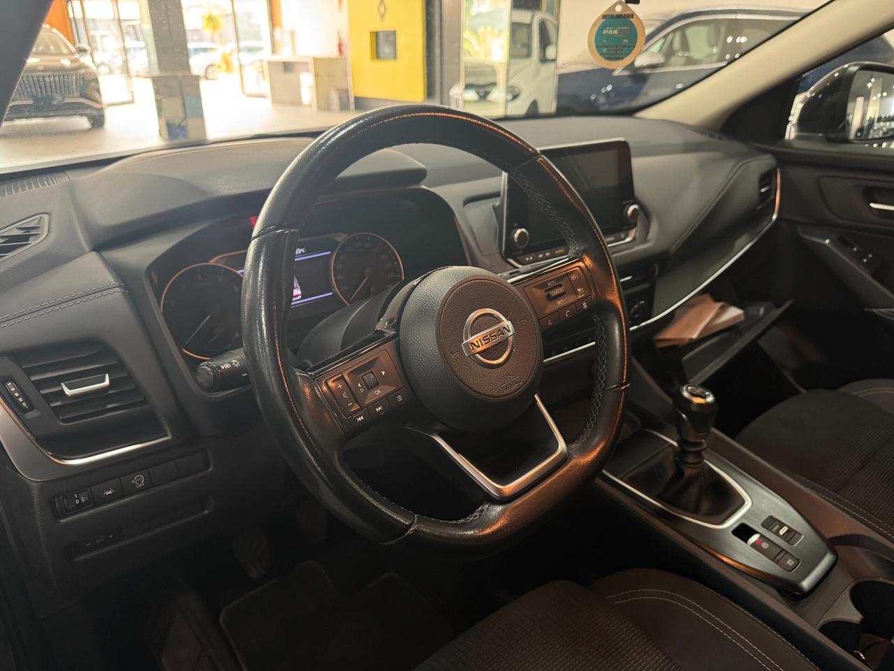 Nissan Qashqai MHEV 140 CV Business
