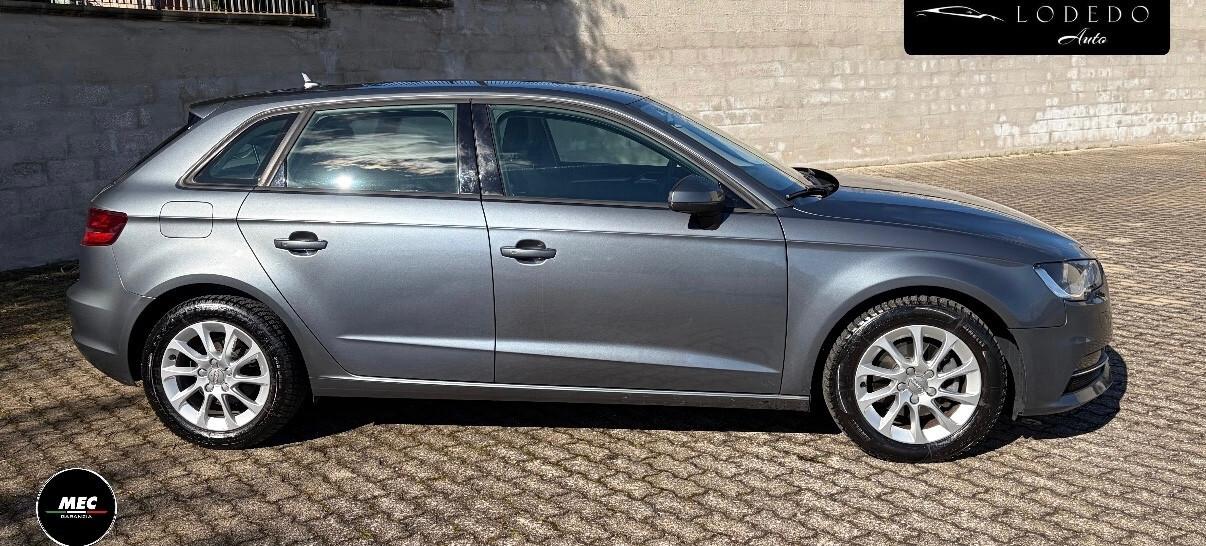 Audi A3 SPB 1.6 TDI Ultra 2015 Full optional