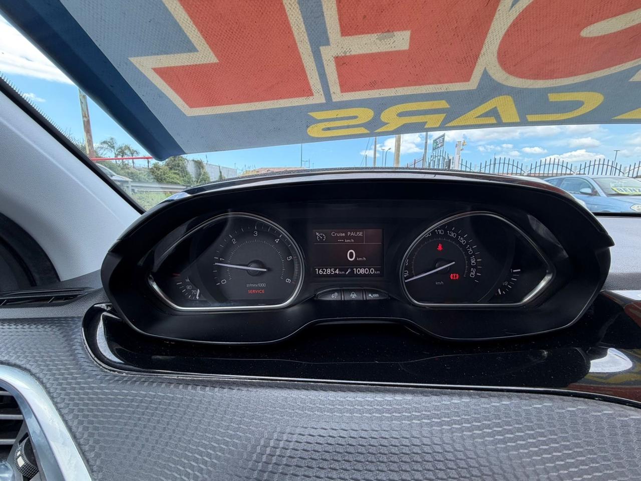 Peugeot 2008 1.6 e-HDi 115 CV Stop&Start Féline