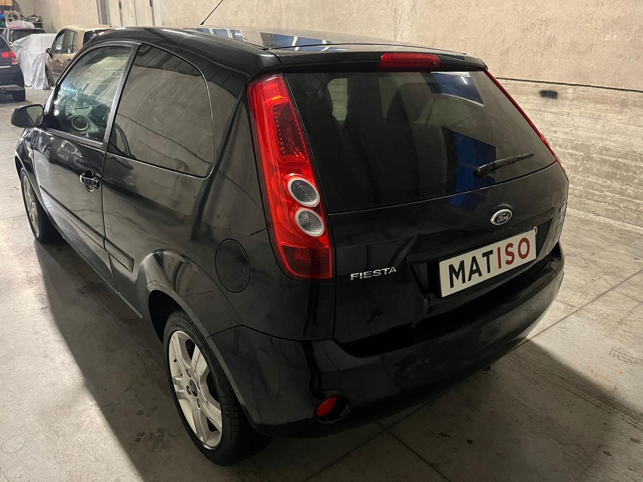 Ford Fiesta 1.4 TDCi 3p. Ghia 111000 km