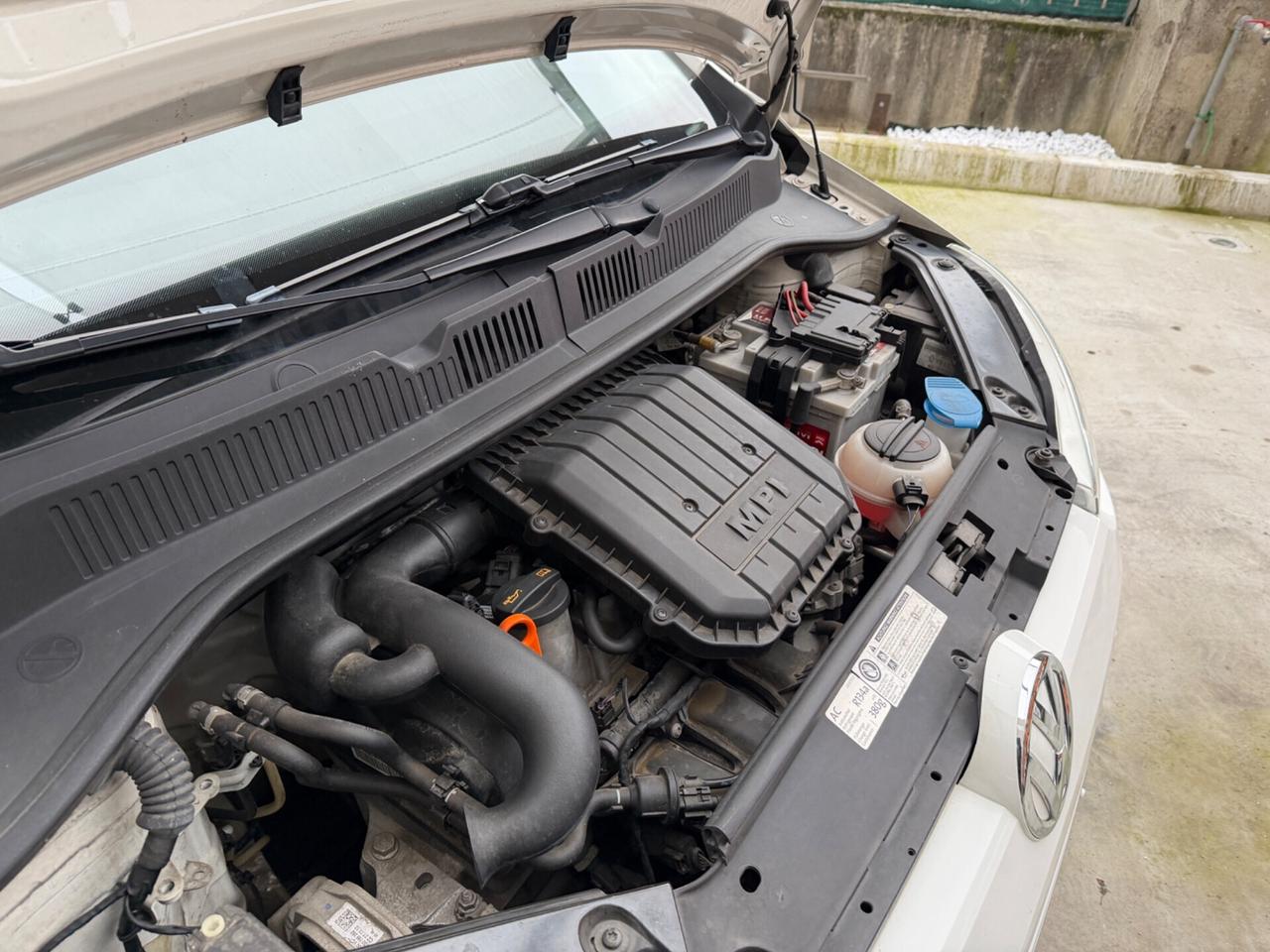 Volkswagen up! 1.0 benzina EURO5b neopatentati