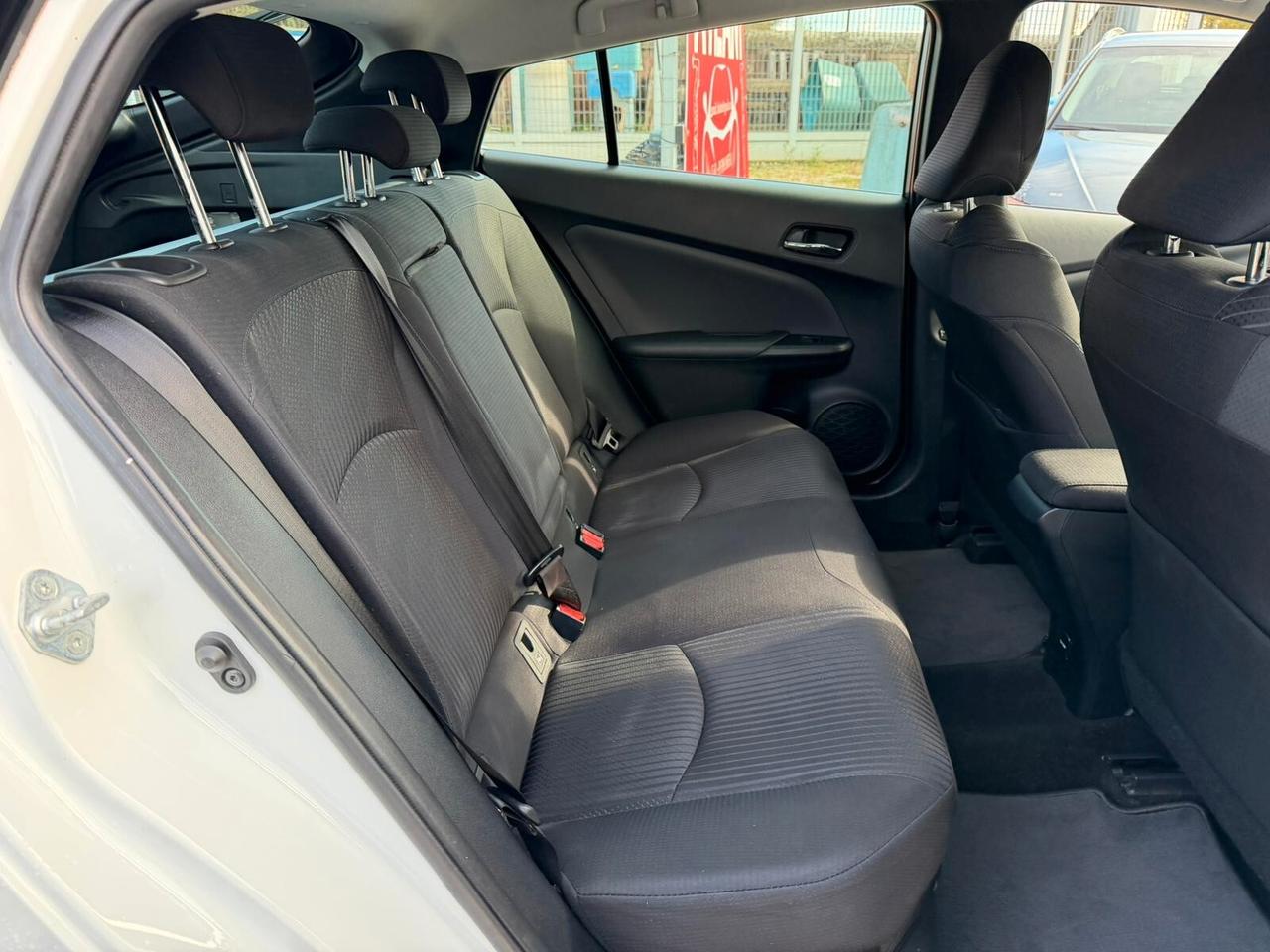 Toyota Prius Prius+ 1.8 Lounge