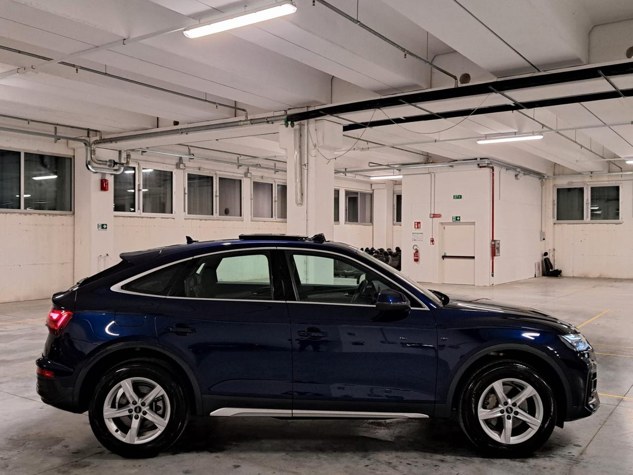 Audi Q5 Sportback 45 TFSI mhev Business Advanced Quattro S tronic