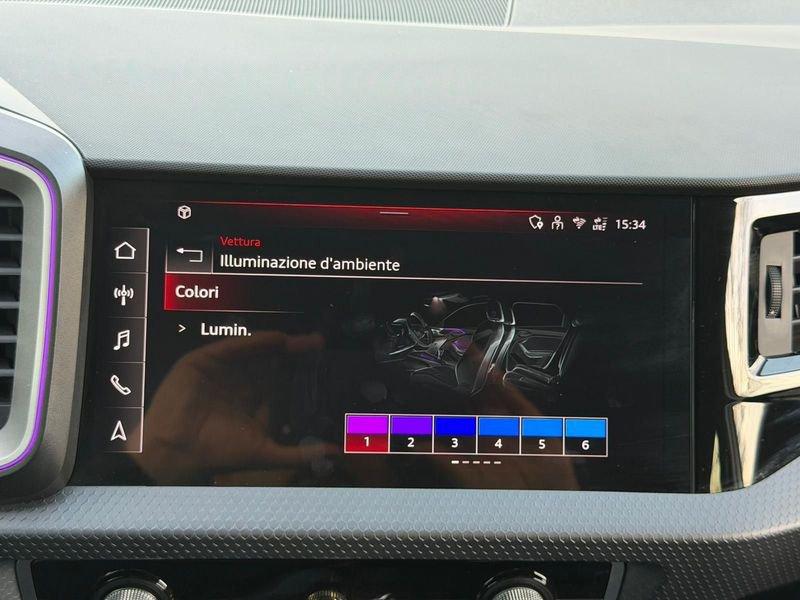 Audi A1 A1 Sportback 30 116cv s-tronic SLINE led multicolor grigio perlato