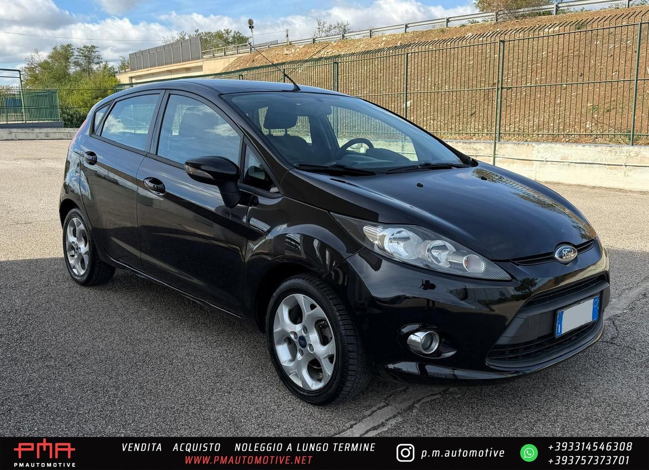 Ford Fiesta 1.4 16V 5p. Bz.- GPL Titanium Bs.
