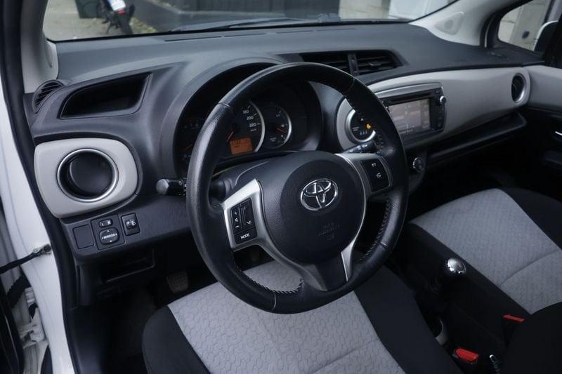 Toyota Yaris Toyota Yaris 1.0 5 porte 51KW ANNO 2011