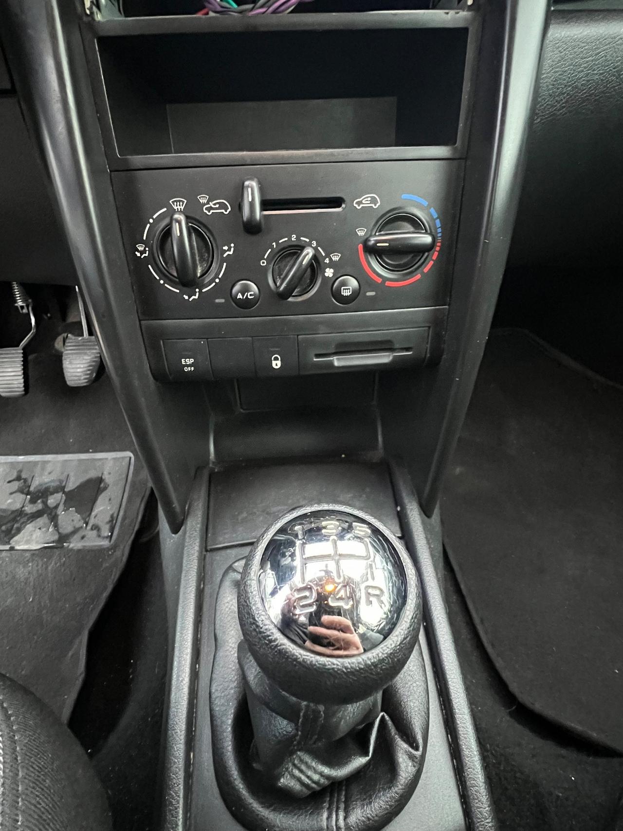 Peugeot 207 1.4 8V 75CV 3p. Energie Sport ECO GPL