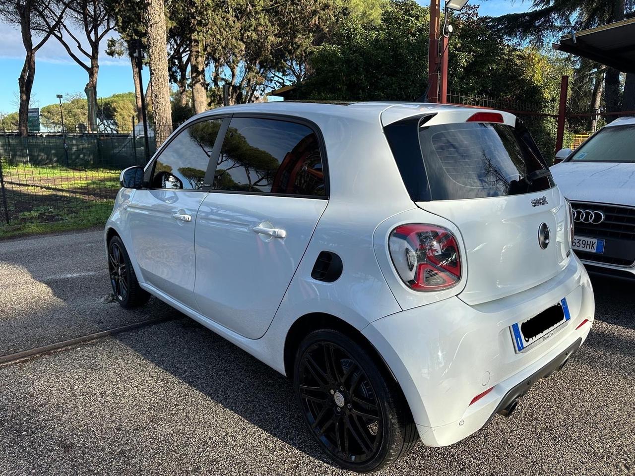 Smart ForFour BRABUS 0.9 Turbo twinamic Xclusive kamera UBJ full led