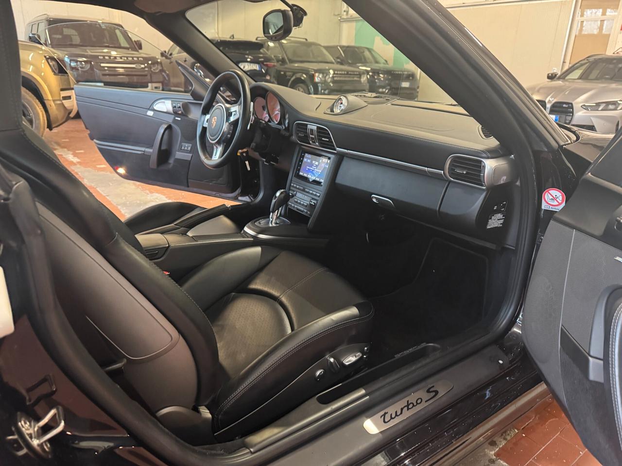 Porsche 911 Turbo S Cabriolet