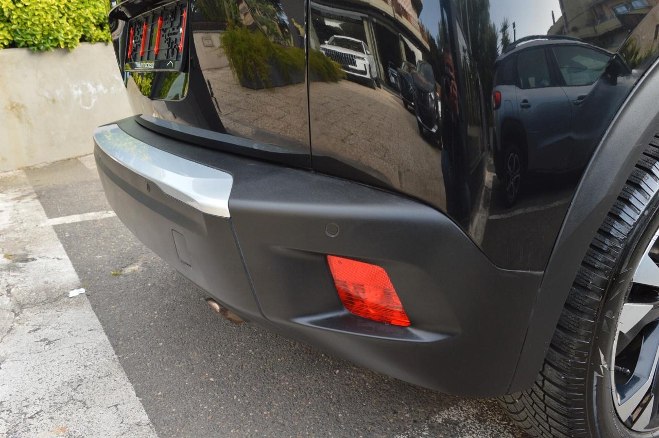 Peugeot 2008 BlueHDi 100 S&S Allure Navi Pack